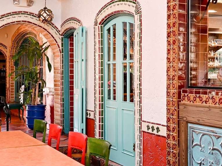 Torero’s Mexican Restaurant & Cantina – Tacoma interior